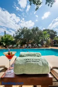 Dolce Vita Luxury Bungalows - Image 2