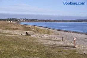 Beautiful Holiday Home In The First Row By The Sea With Panoramic Views - Image 4