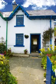 Slieve Donard Cottage Widows Row cottages - Image 2