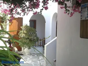 Ioli Apartments - Image 2