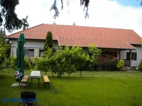 Rózsakert Apartman - Image 1
