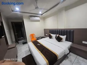 Hotel Saffron - Image 3