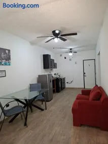 DGM Lofts GPE4 Habitación privada cerca del estadio Rayados - Image 1