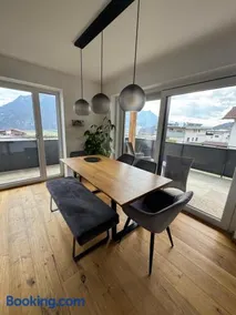 Modern apartment near Zillertal - Image 1