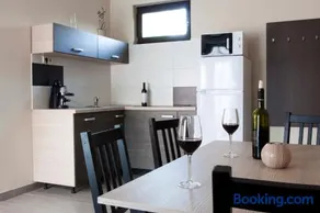 Dunazug Apartmanház - Image 3