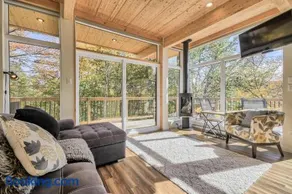 Modern Chalet with Mountain and Lake view by Reserver.ca - Image 3
