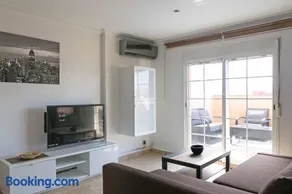 Attic Valencia Beach - Image 1