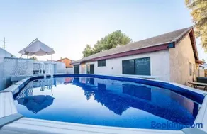 Private Oasis with Pool - Image 2