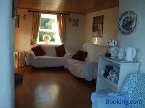 Reenmore Farmhouse - Image 5