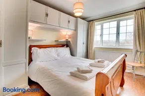 4 Bed in Sleights oc-wa308 - Image 5