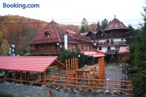 Pensiunea Cetate - Image 3