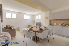 Spacieux et Design de standing - Image 1
