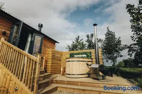 The Wildflower Shepherd's Hut - Image 3