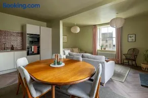 Ledgers Cottage- Harbourfront Home Pittenweem - Image 3