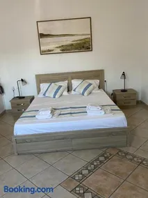 Stella's House - Image 2