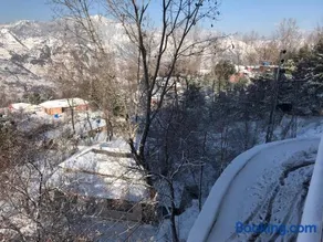 Green Valley Apartments - Image 2