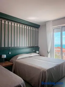 MH HOTEL VARAZZE - Image 4