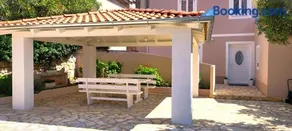 Country House - Image 1