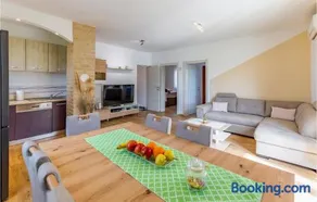 Lovely Home In Marcana - Image 3