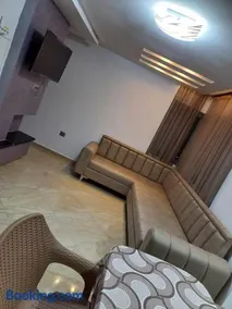 Ennasim Vacation Home - Image 1