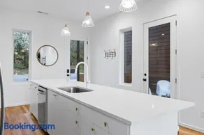 Coachella -An Atomic Ridge Home - Image 3