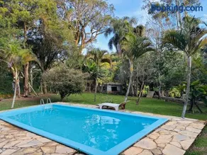 Casa de campo com piscina em condomínio. - Image 3