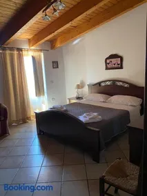 Azienda Agrituristica Le Prunelle - Image 4