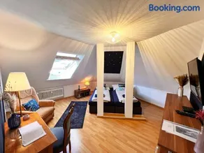 Ferienwohnung Luna -3 Schlafzimmer, Waschmaschine, Küche, WLAN, ca 15 Min bis zum Europa Park, - Image 1