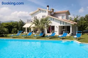 VILLA DIADEMA - Image 1