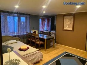 Uus 13b, Beautiful 3-bedroom Apartment - 3 big beds - Image 1