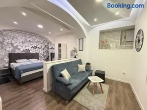 Apartment Frenki- Tkalčićeva -free parking - Image 2