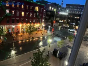 Market Square View, Heart of DTWN, Historic Hotel, King Bed, Room # 402 - Image 4