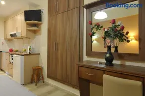 Marilena Studios And Apartments - Image 3