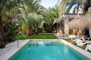 Preciosa casa con piscina y jardín privado, a 2h de Madrid en tren - Image 2