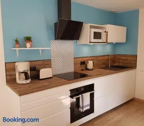 Joli duplex calme avec terrasse centre Paimpol - Image 3