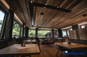 Hotel Landhaus Neumayr - Image 2