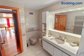 Logement spacieux et confortable - Image 3