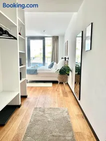 Come2Stay Hafencity - Marco Polo Tower - Image 4