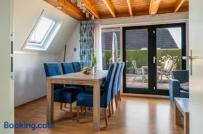 Kerkuil I Lovely bungalow with woodburner and airco - Image 3