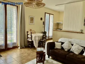 Air-Con & Cosy 3-Star Windmill Cottage of Monpazier within 5 mins' walk to village - Image 2
