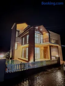 Woods Luxury Villas - Image 3
