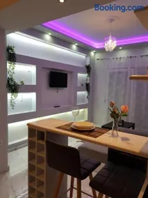 kristina family home - Image 1