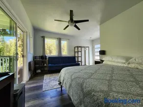 Mountain View Retreat Unit 1 - Image 1