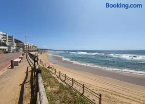27 Umdloti Stunning sea views - Image 5