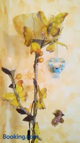 Antoinette - Image 3