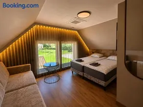 Reiu Holiday Centre - Image 3