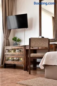 Family Hotel Apolonia - Image 2