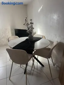 Lila's Home - Appartement dans maison avec extérieur - Image 3