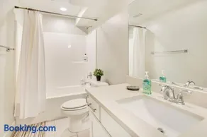 New Furnished 2Bd Apt! Great for Long Stays - Image 2