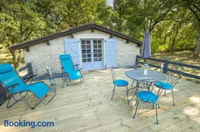 La Terrasse - A Tranquil Place in the Woodland - Image 5